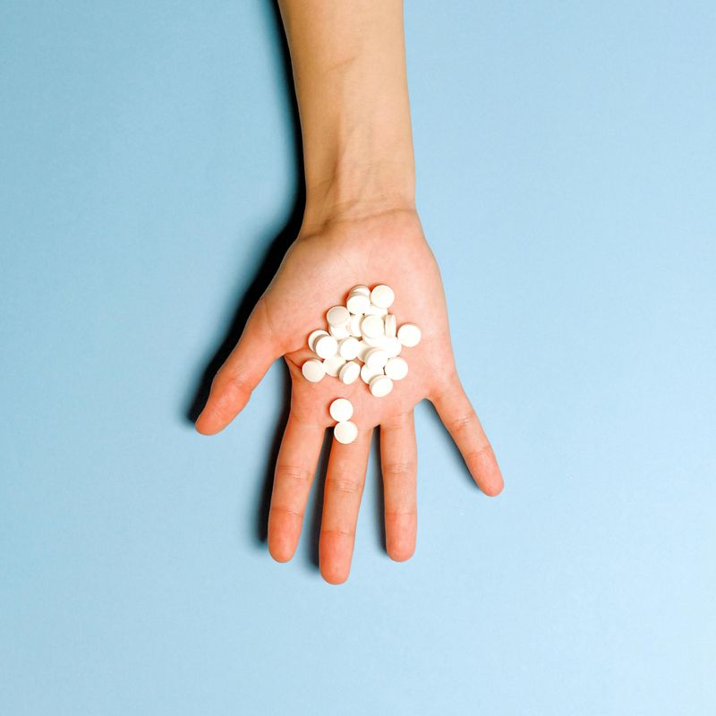 STRIDE™ Clear and Beauty Guides Expert Foot Care Tips